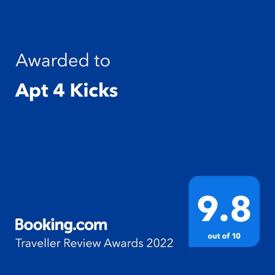 Apt 4 Kicks 克卢日-纳波卡 外观 照片